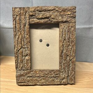 Valerie Bertinelli Wood Textured resin Frame